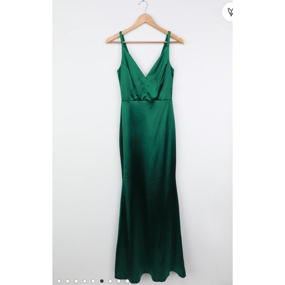 Lulus Melora Emerald Green Satin Sleeveless Maxi Dress - Picture 4 of 6